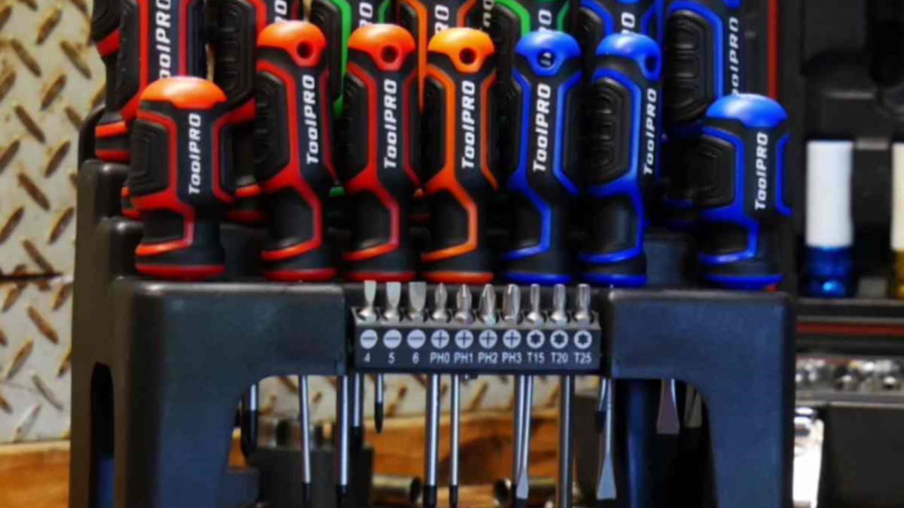 Screw driver set