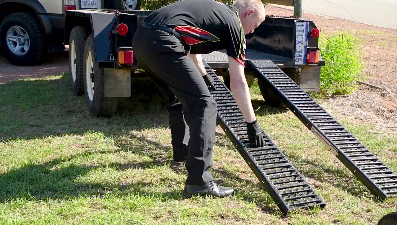 How to use Loading Ramps Safely