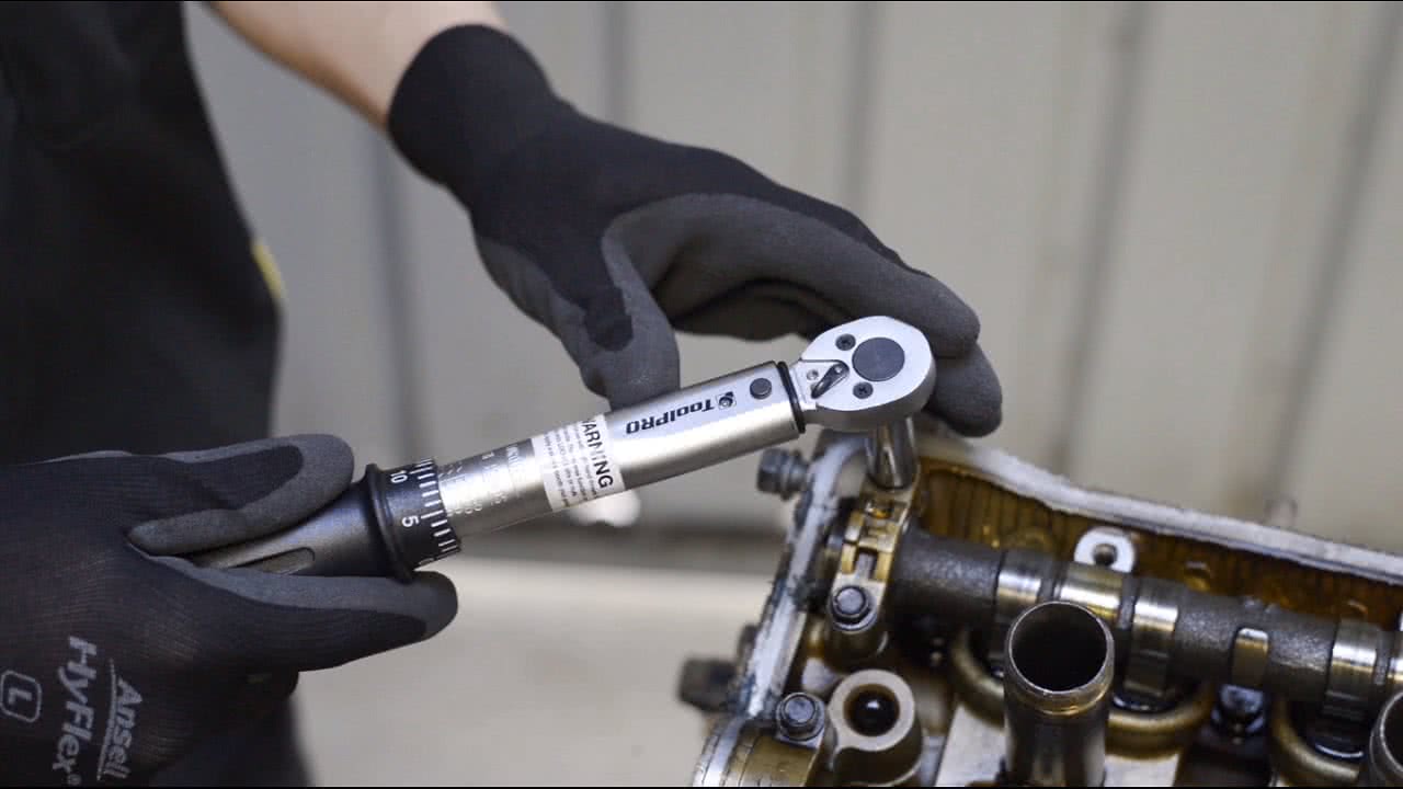 Choose the right torque wrench for the job at hand