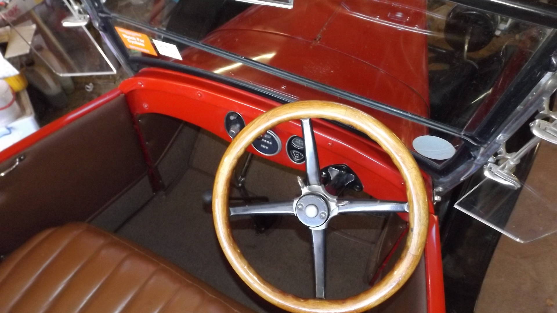 1926 Chevrolet Superior V Roadster - Drivers Seat