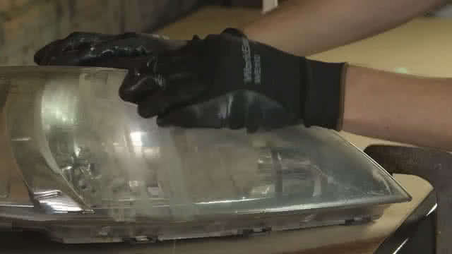 Sanding headlight