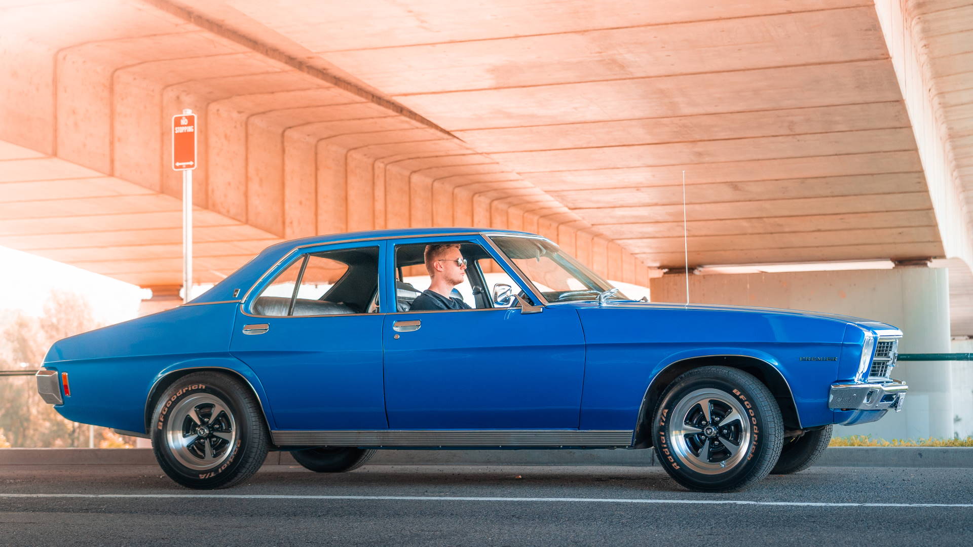 1972 Holden HQ Premier Sedan - Drivers Seat