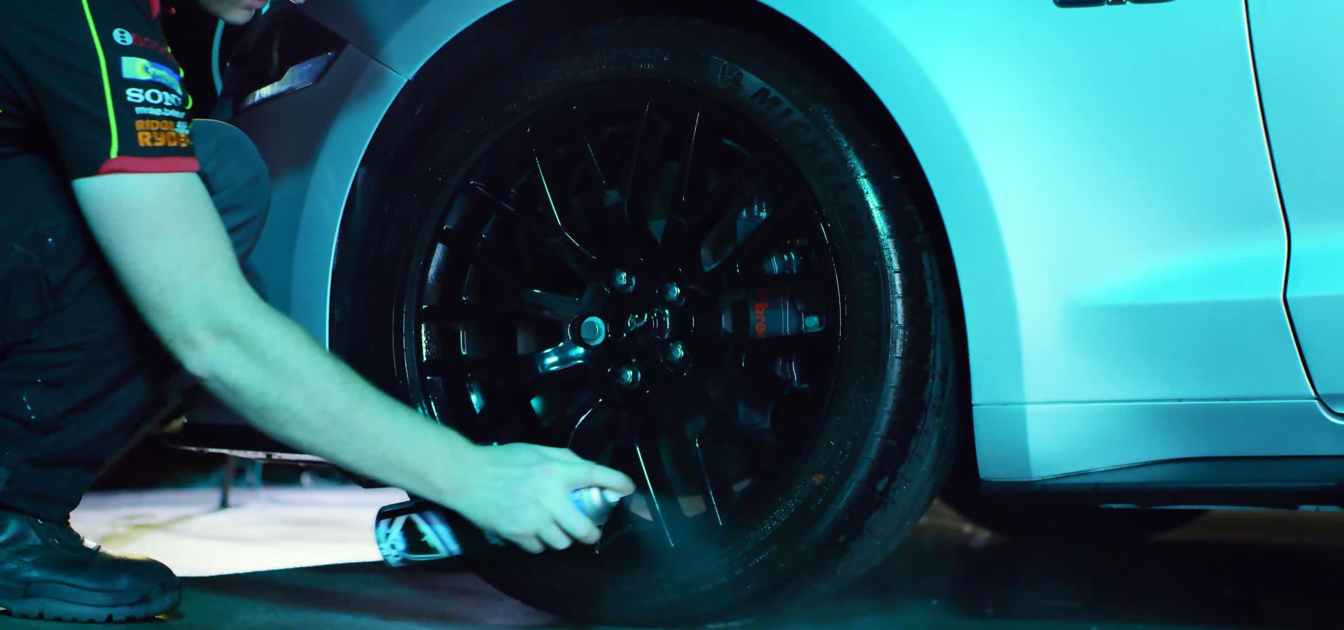 Step 3 - Tyre Shine